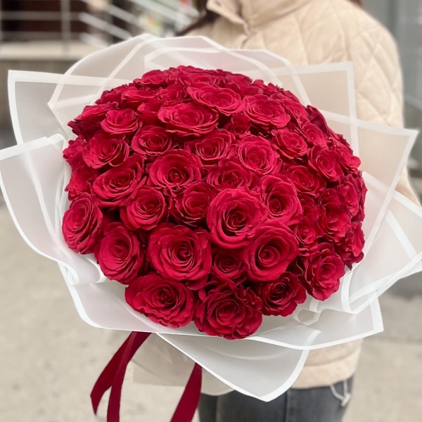 51 красная роза Махе