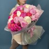 Букет из 51 яркого пиона MIX