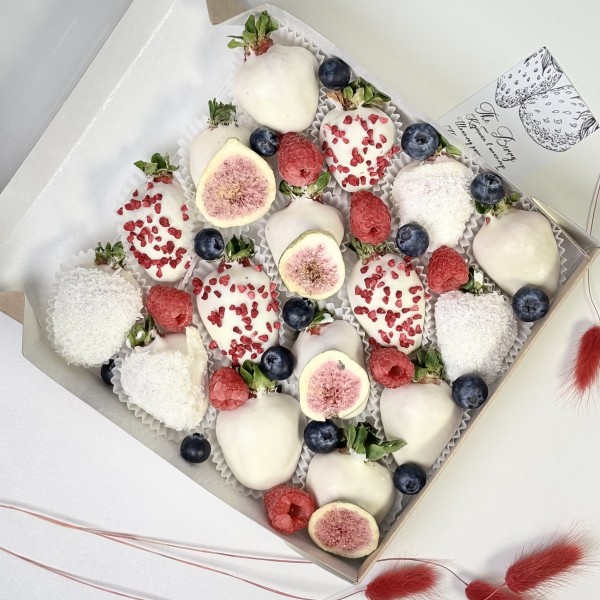 Клубника в шоколаде нежной принцессе