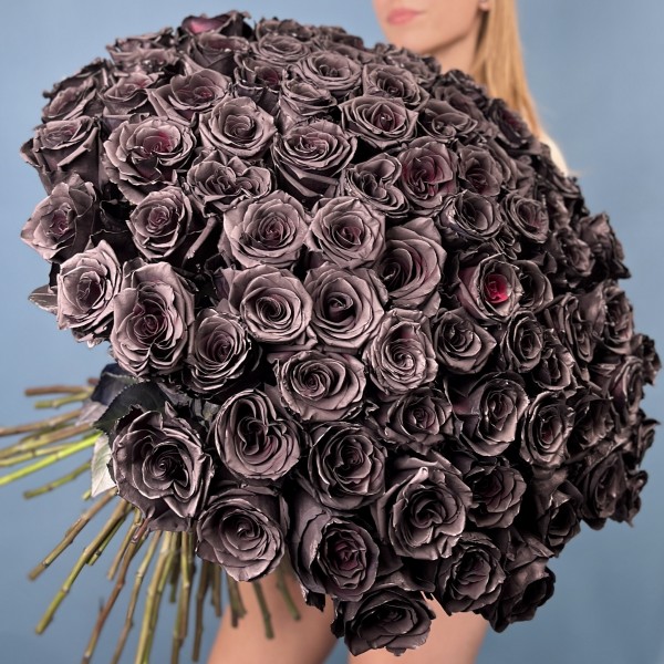 101 черная роза 60 см