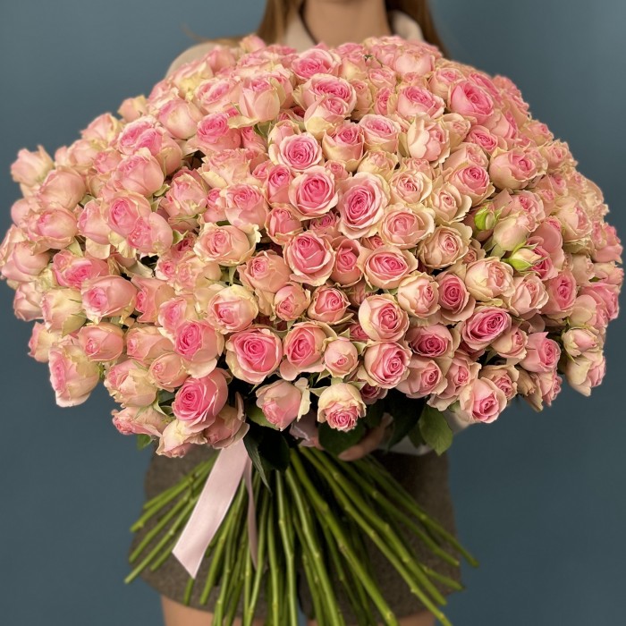 101 кустовая Роза Динара 50 см