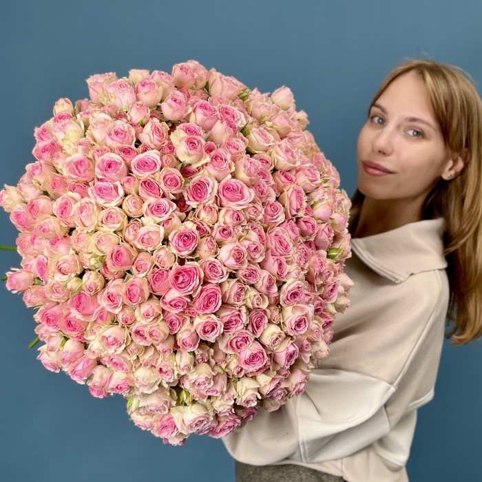 101 кустовая Роза Динара 50 см