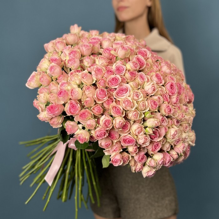 101 кустовая Роза Динара 50 см