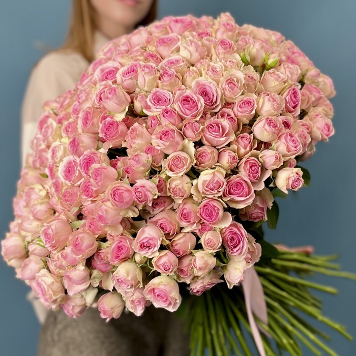 101 кустовая Роза Динара 50 см