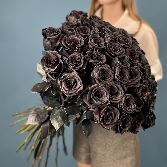 51 черная роза 60 см