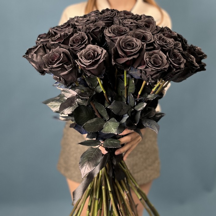 51 черная роза 60 см