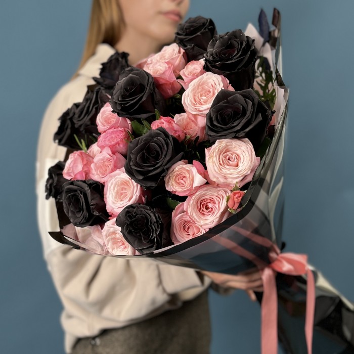 Букет роз Темный Корал