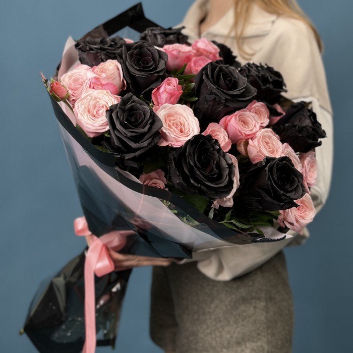 Букет роз Темный Корал