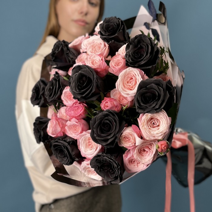 Букет роз Темный Корал