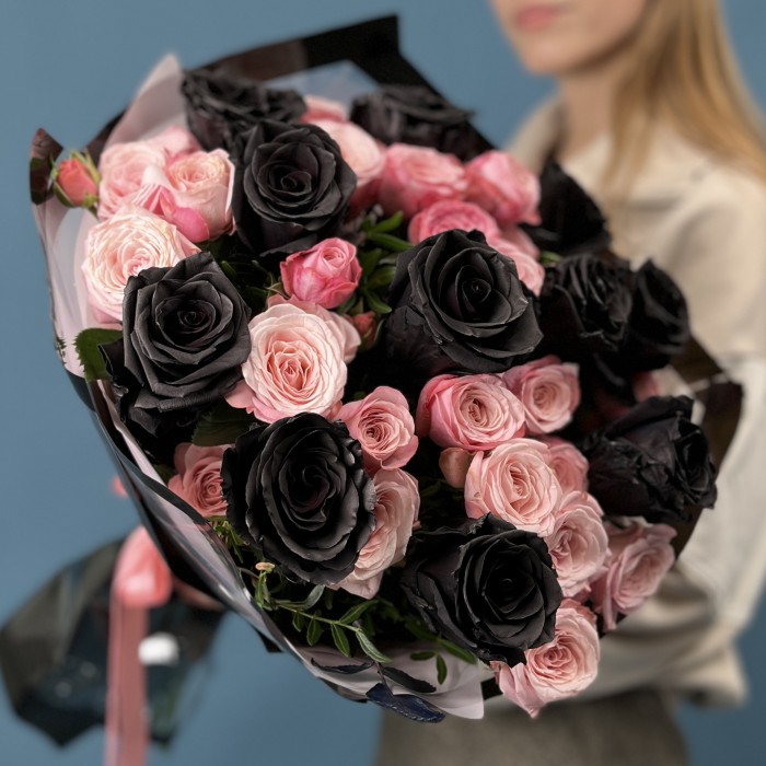 Букет роз Темный Корал