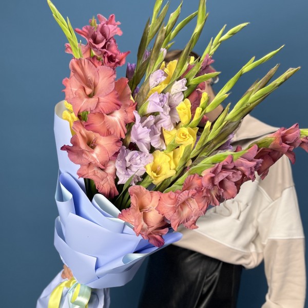 15 гладиолусов MIX