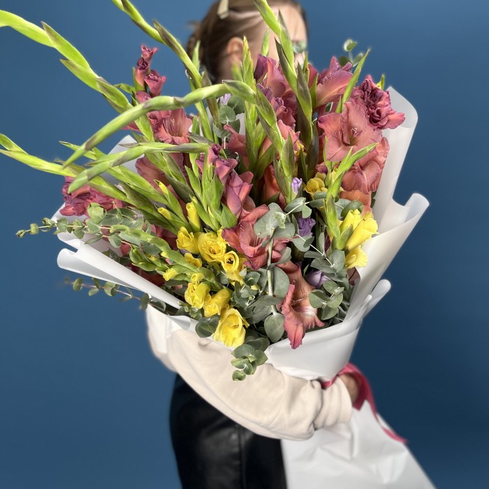 25 гладиолусов MIX