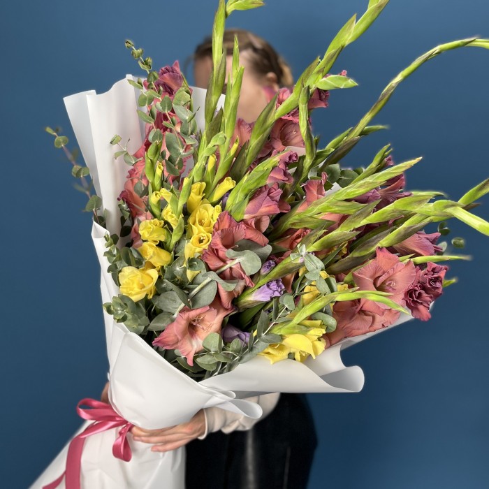 25 гладиолусов MIX