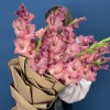 7 розово-фиолетовых гладиолусов