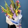 9 ярких гладиолусов MIX
