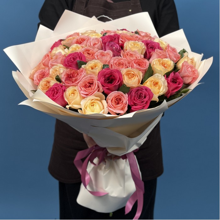 51 роза Микс 60 см