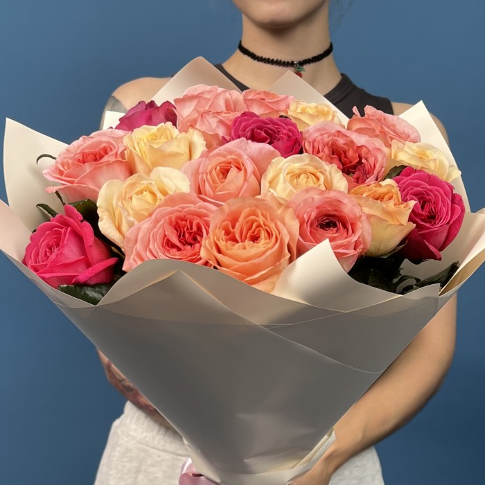 21 роза MIX 60 см