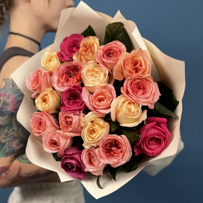 21 роза MIX 60 см