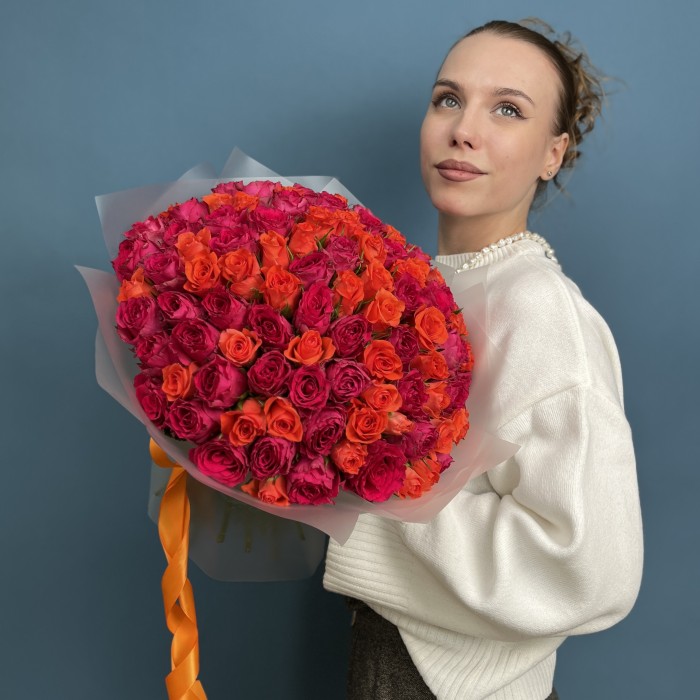 101 оранжевая и малиновая роза Тутти Фрутти