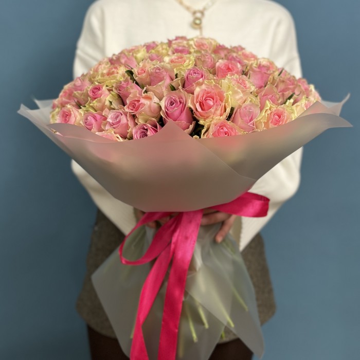 101 роза сиренево-розовый микс