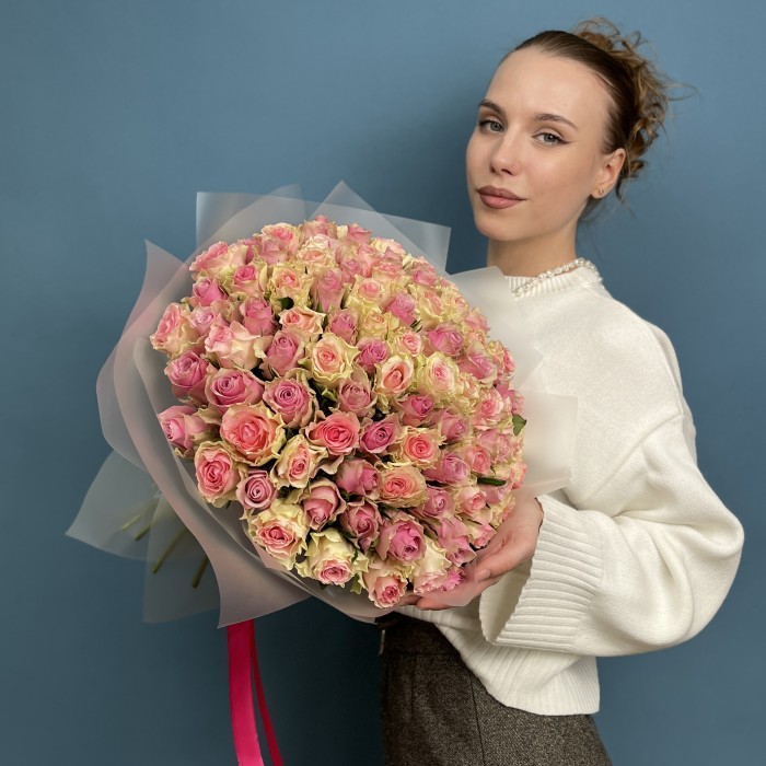 101 роза сиренево-розовый микс