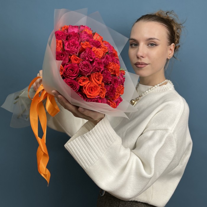 51 яркая роза Тутти-Фрутти