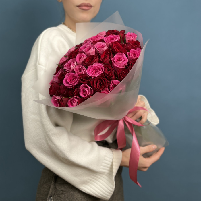 51 роза Ягодка Малинка