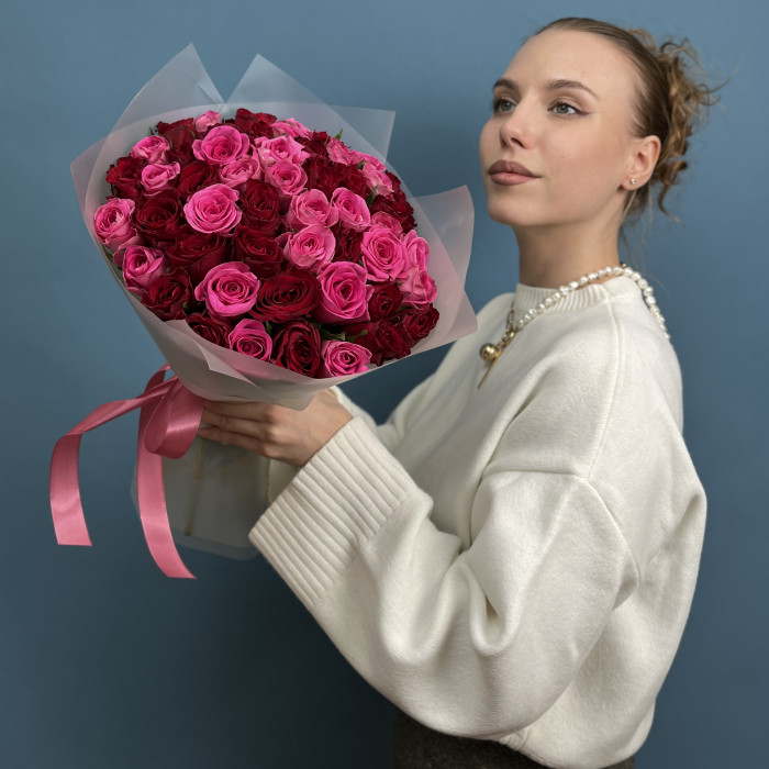 51 роза Ягодка Малинка