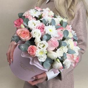 Букет дня в коробке Цветочный бриз