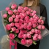 15 кустовых пионовидных роз Жизель 60 см