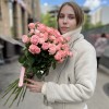 15 розовых пионовидных роз Мадам Бомбастик 60 см