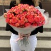35 ярких кустовых роз Саммер Дэнс