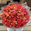 35 ярких кустовых роз Саммер Дэнс