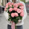 7 кустовых Пионовидных роз Мадам Бомбастик 60 см