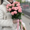 7 кустовых Пионовидных роз Мадам Бомбастик 60 см
