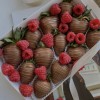 Клубника в шоколаде классика с малиной