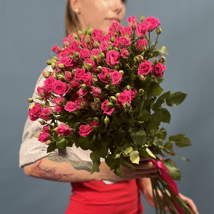 11 кустовых роз Глория 70 см