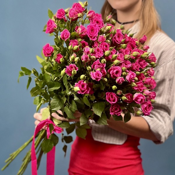 11 кустовых роз Глория 70 см