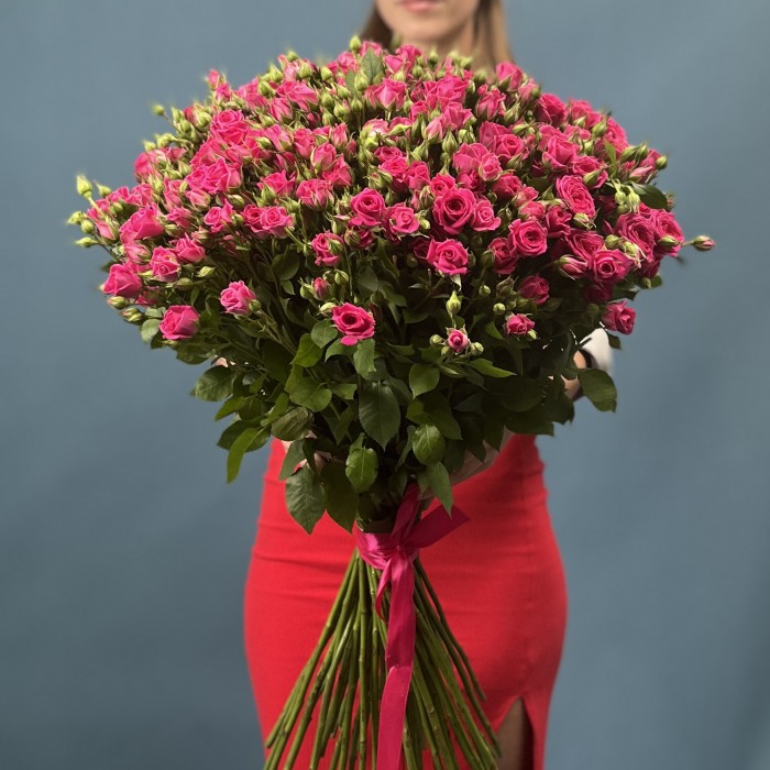 45 кустовых роз Глория 70 см