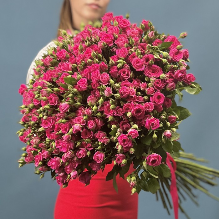 45 кустовых роз Глория 70 см