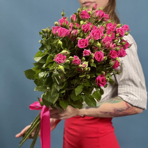 9 кустовых роз Глория 70 см