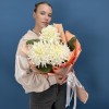 3 белые пышные георгины