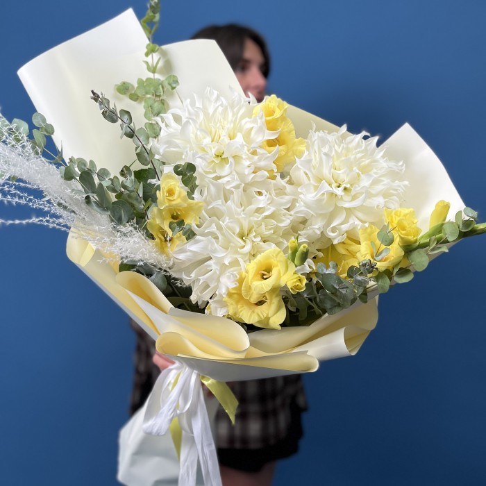 Сборный букет осенние облака