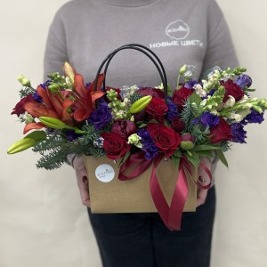 Букет дня в коробке Символ Любви