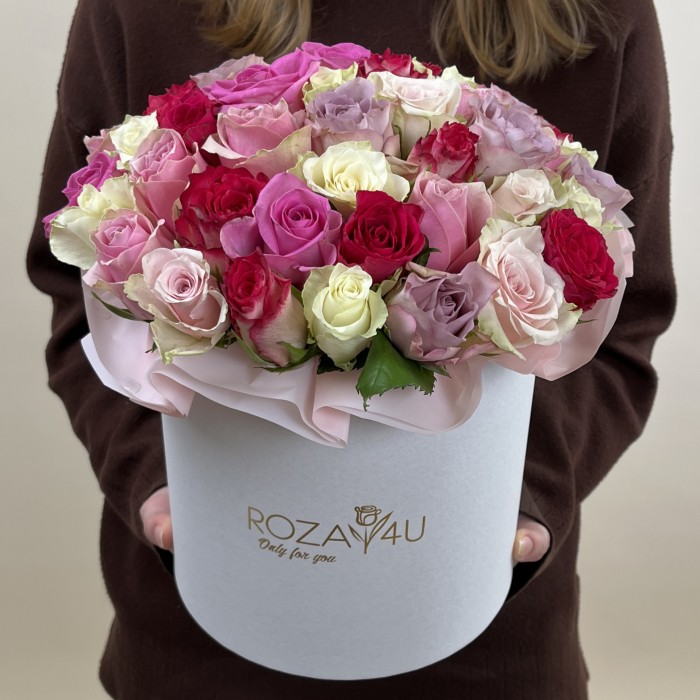 51 роза Нежный Микс в коробке