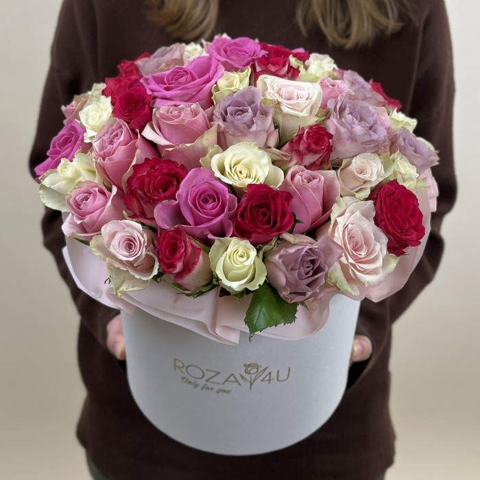 51 роза Нежный Микс в коробке