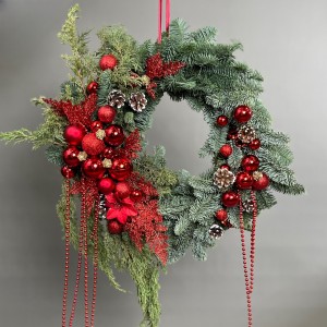 Рождественский венок Красная Гармония