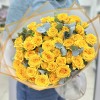 19 кустовых желтых роз Еллоу Бейб