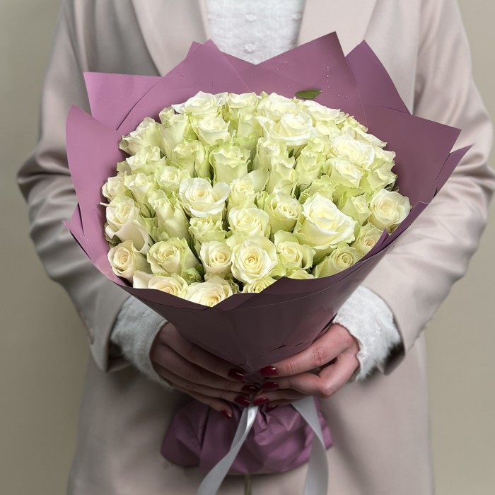 51 белая роза