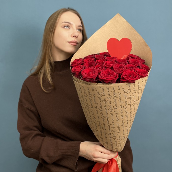 25 красных роз 60см Моей любимой